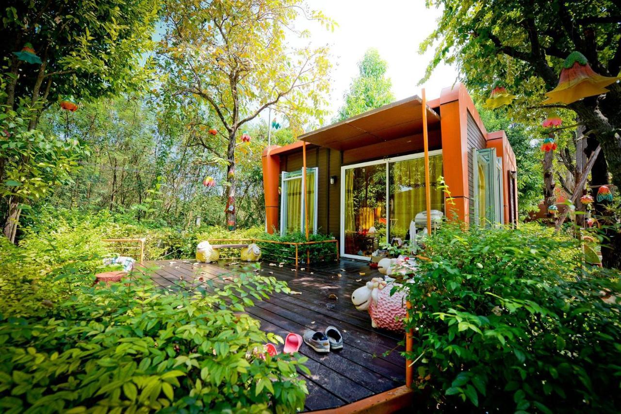 Energy Resort Nakhon Sawan Exterior photo