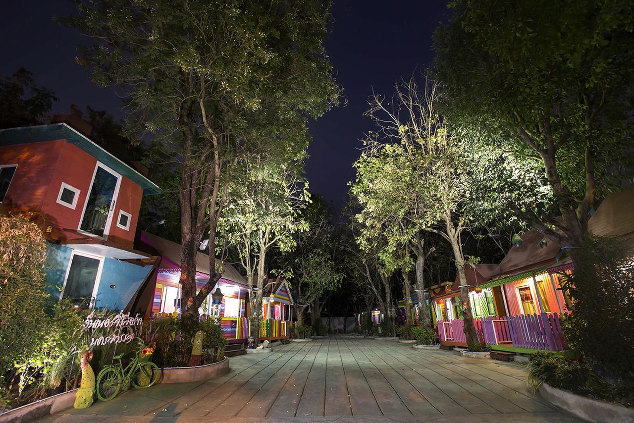 Energy Resort Nakhon Sawan Exterior photo
